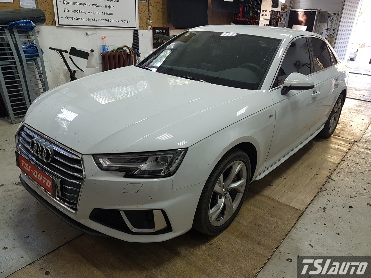 Правильная шумоизоляция Audi A4 B9 в Алматы 