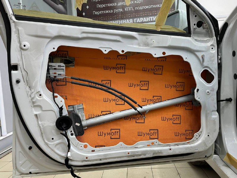 Двери Шумоизоляция Hyundai Sonata 2 сл теплоизоляция1