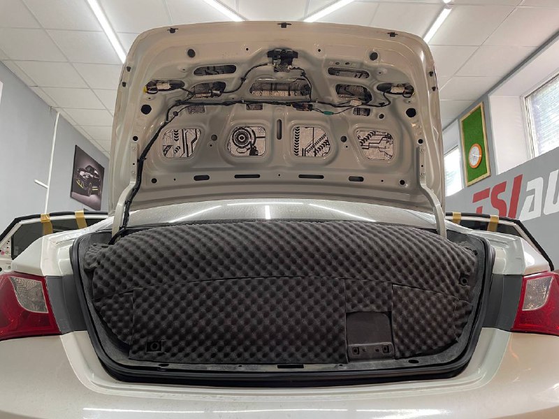 Крышка багажника вибро антискрип обшивка Шумоизоляция Hyundai Sonata фото