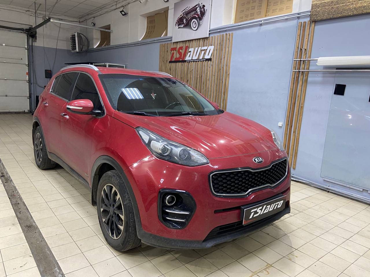 Установка подсветки салона Kia Sportage в Алматы