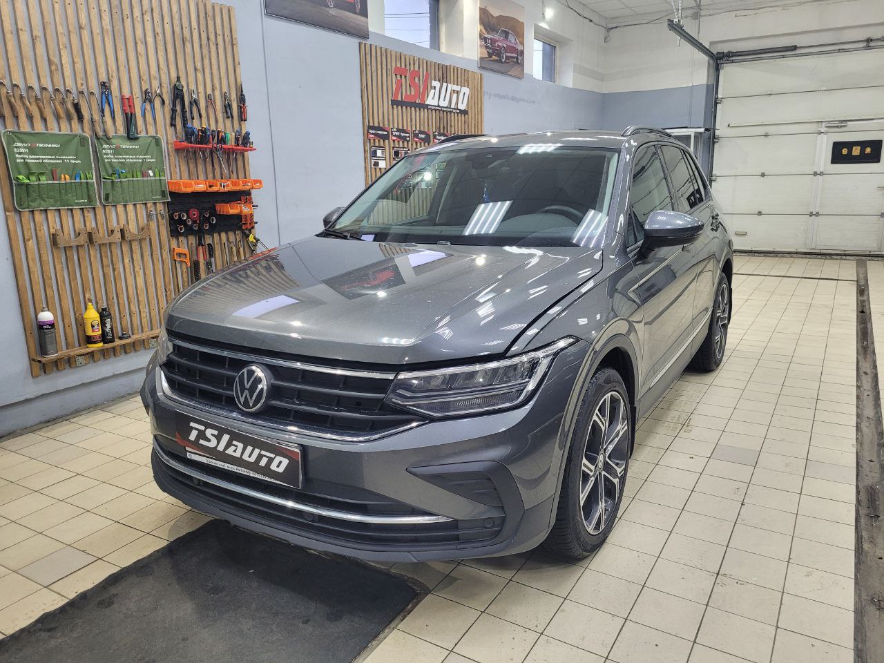 Шумоизоляция Volkswagen Tiguan 2 в Алматы - Элит Премиум