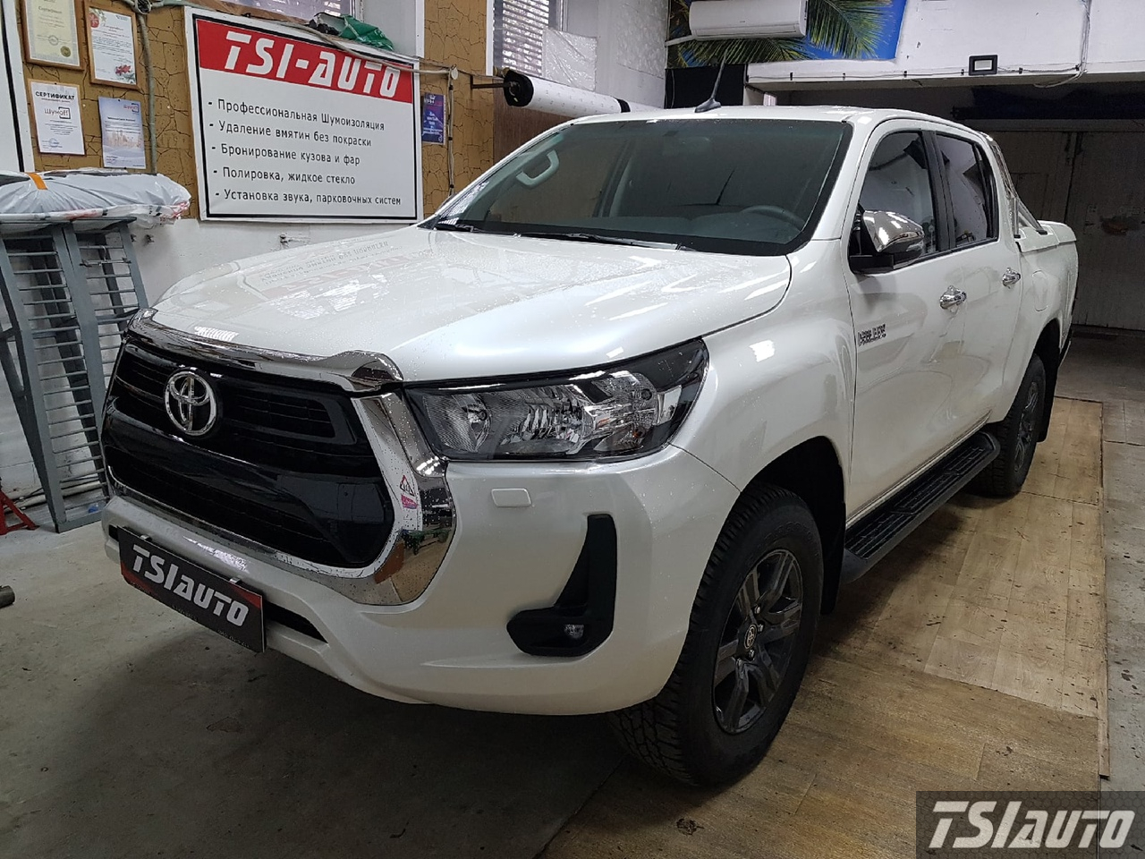Правильная шумоизоляция Toyota Hilux в Алматы
